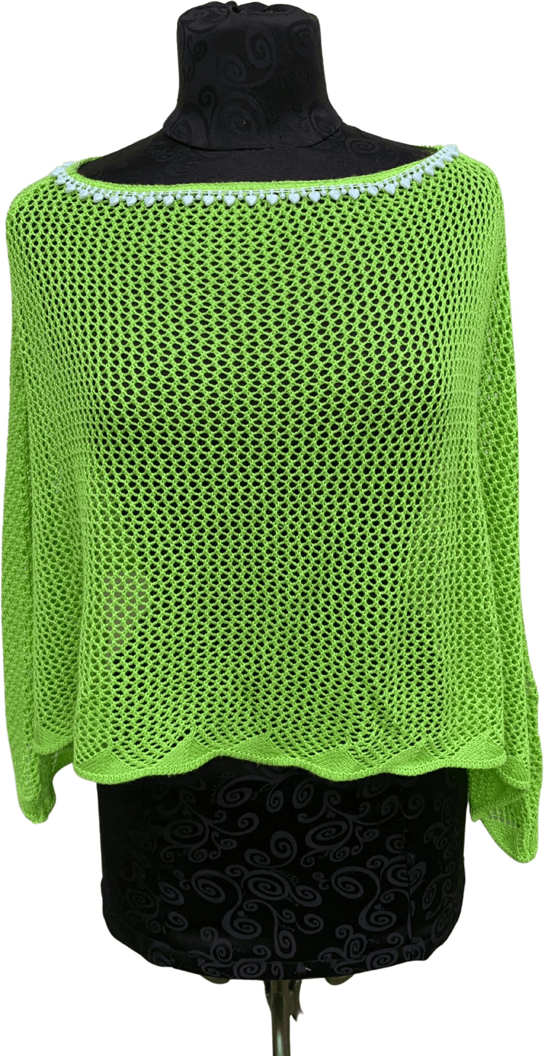 00's Lime Green Woven Crochet Heart Beaded Trim Shawl