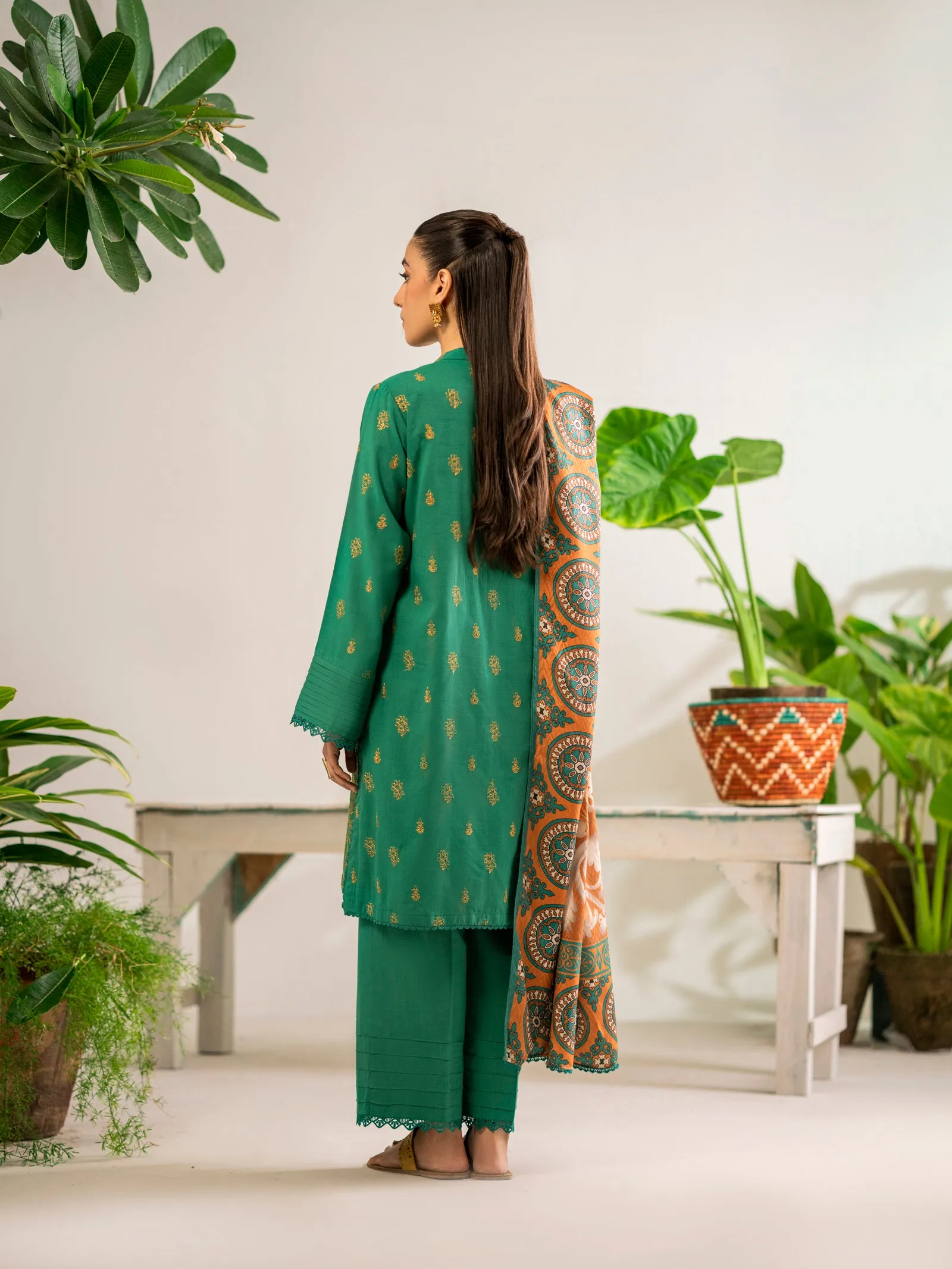 Bamboo Slub Embroidery