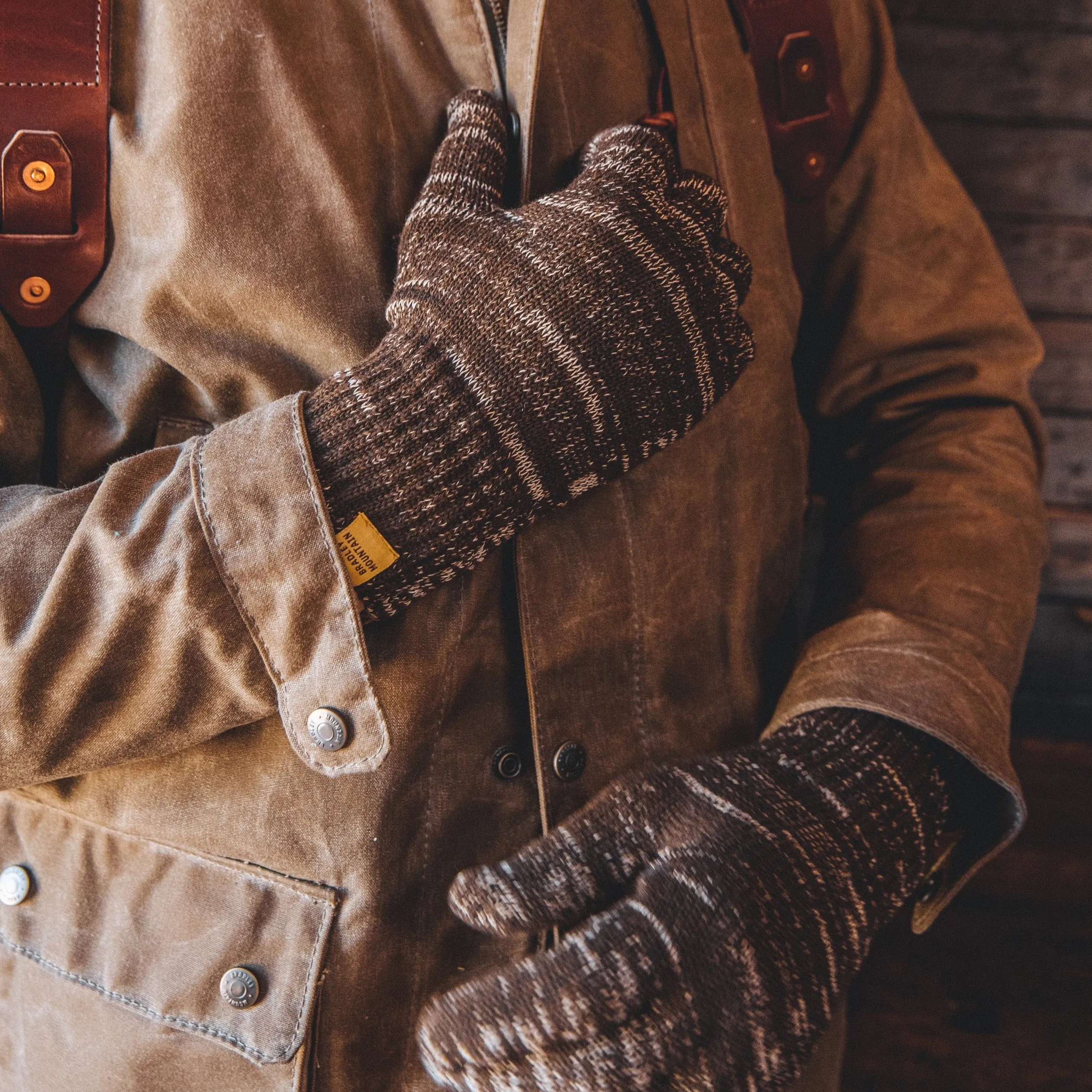 Explorer's Gloves - Desert