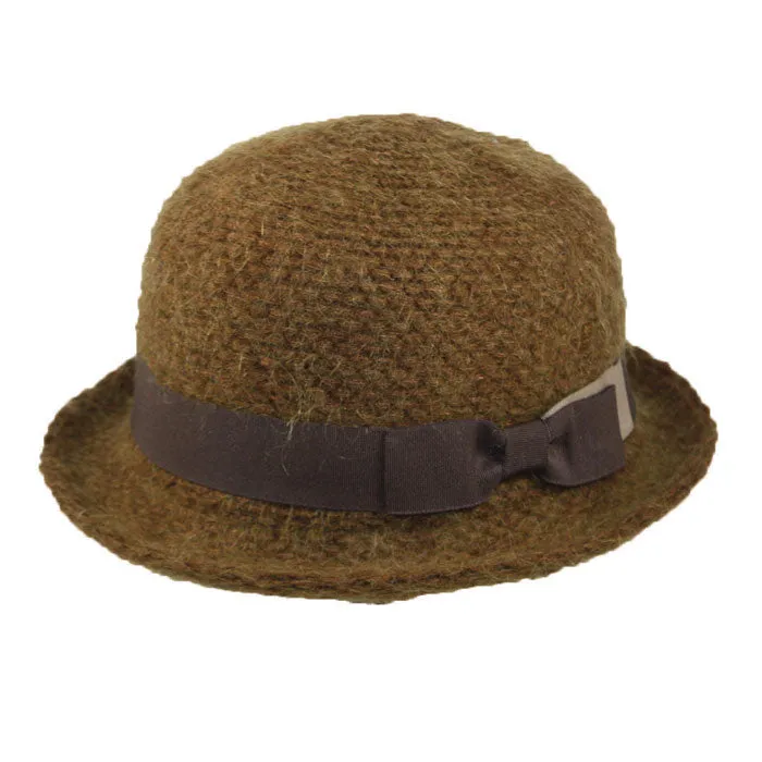Jeanne Simmons - Yarn Bowler Hat