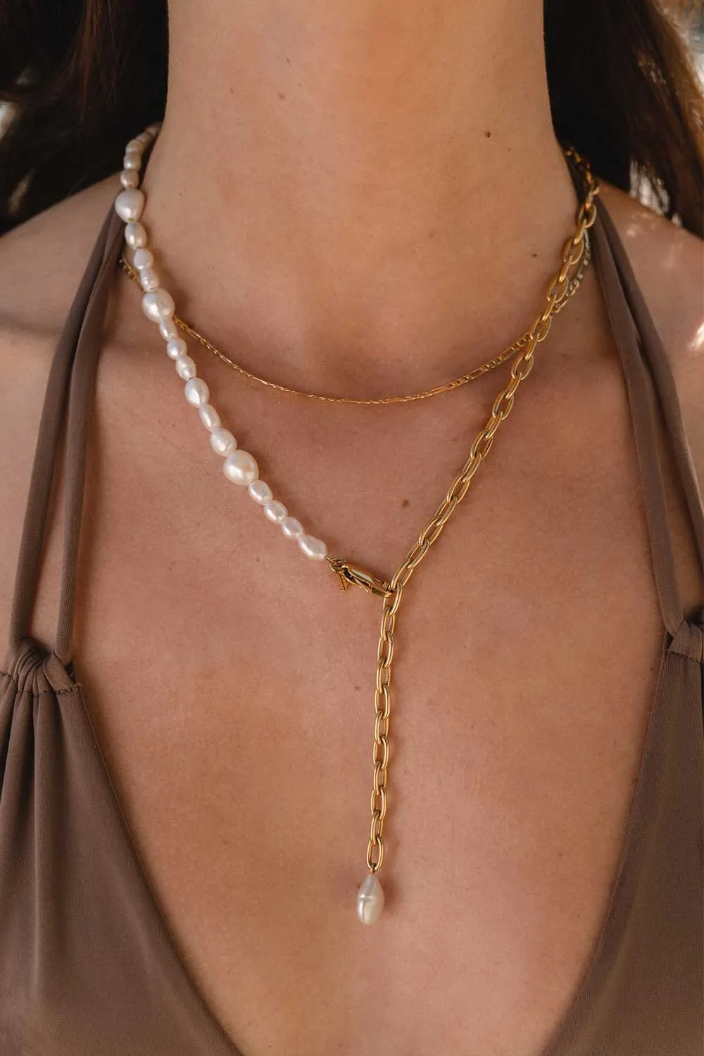 Pearl & Chain Connection Necklace Gold