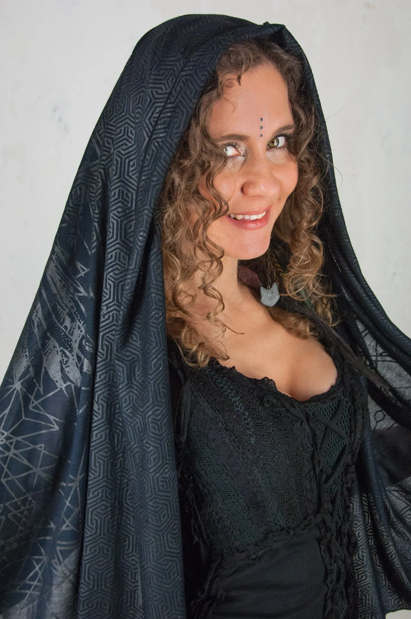 Safi Scarf Crow