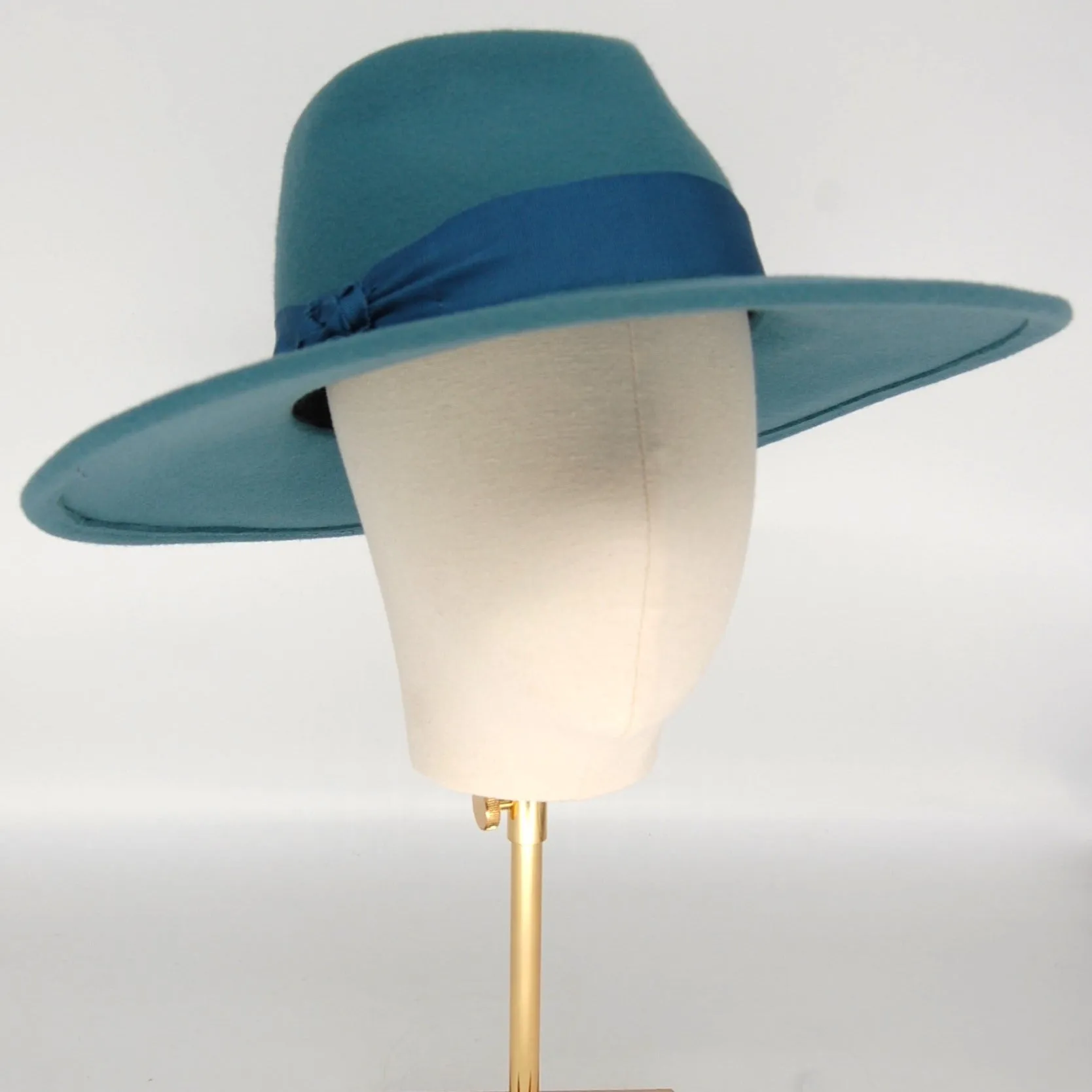 Wide Brim