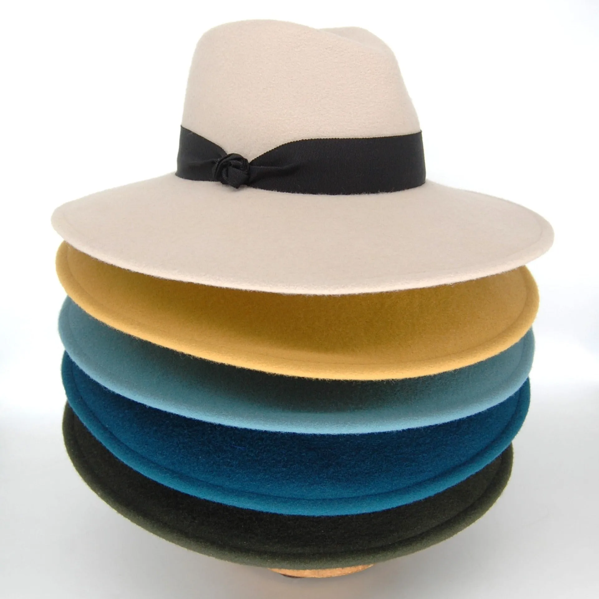 Wide Brim
