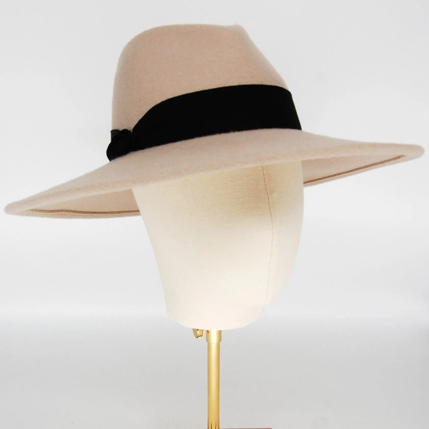 Wide Brim