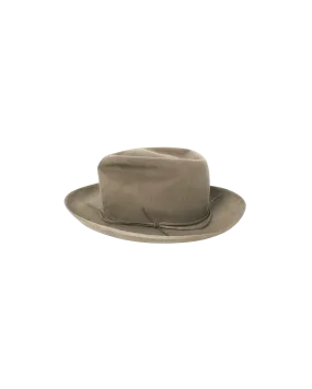 wrinkled brim hat
